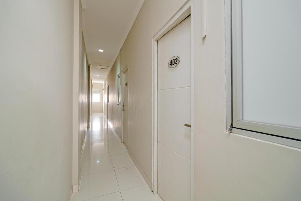 Env Room Джакарта Екстер'єр фото