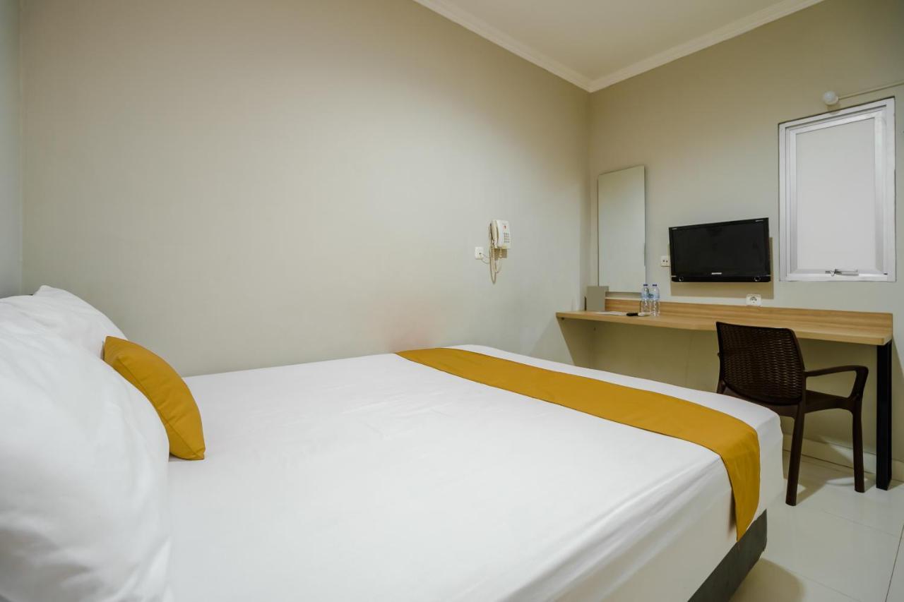 Env Room Джакарта Екстер'єр фото